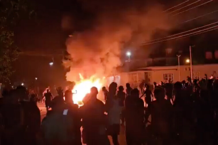 cubans-chant-‘down-with-communism’-and-attack-government-building-during-violent-night-of-protests