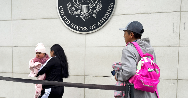 us.-state-department-cuts-fee-to-renounce-american-citizenship
