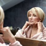 the-real-reason-for-sagging-jowls,-and-what-will-and-won’t-help,-according-to-an-expert