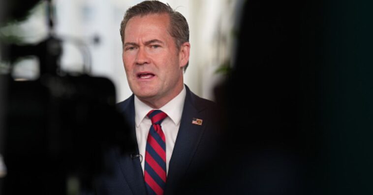 ‘president-trump-is-ending-it’:-mike-waltz-erupts-at-nbc-host-over-iran