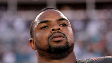 police-release-video-of-moments-before-nfl-star-doug-martin’s-death