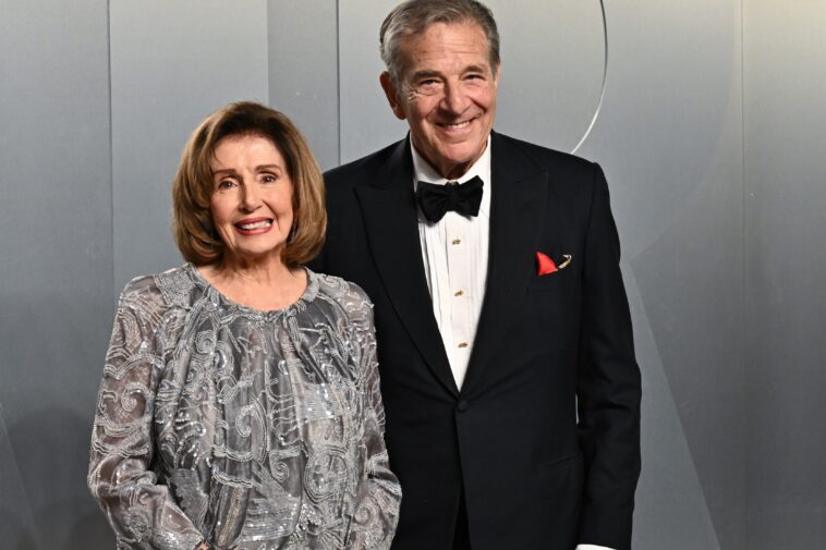 nancy-pelosi-makes-shock-appearance-at-vanity-fair-oscars-afterparty:-who-sent-her-an-invitation?