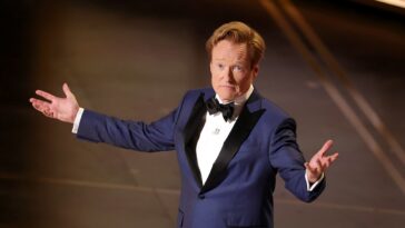 conan-o’brien-swipes-at-tpusa,-kid-rock-during-monologue-with-‘alternate-oscars’-joke