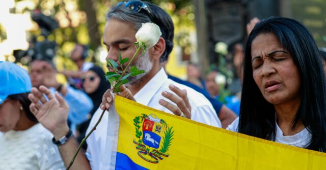 watch:-venezuelan-socialists-hold-‘global-prayer’-for-nicolas-maduro’s-release