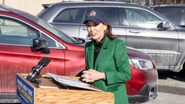 deep-pocketed-ny-trial-lawyers-on-crash-course-with-hochul-over-car-insurance-reforms