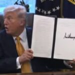 watch:-trump-signs-executive-order-designating-jd-vance-anti-fraud-task-force-chair,-roasts-border-czar-kamala-harris-–-“this-will-not-be-like-a-kamala-where-she-was-put-in-charge-of-the-border”