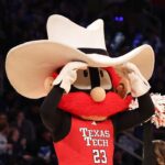 2026-tournament-challenge-guide-to-team-mascots,-school-colors-and-famous-alumni