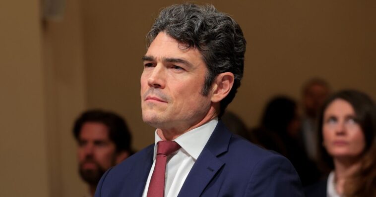 trump’s-national-counterterrorism-center-director-resigns-in-protest