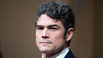 trump-says-‘it’s-a-good-thing’-joe-kent-resigned:-he-was-‘very-weak-on-security’