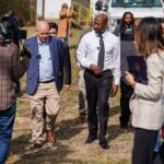 a-small-town-is-trying-to-pull-the-plug-on-a-local-ice-detention-center