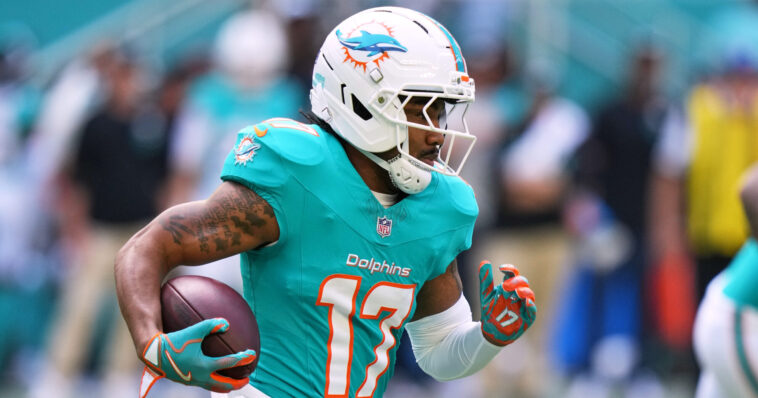 miami-dolphins-trade-star-receiver-jaylen-waddle-in-blockbuster-deal