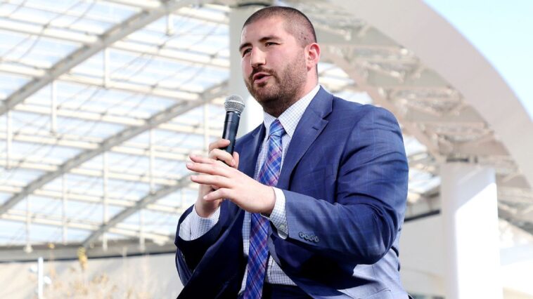 nflpa-elects-former-ol-tretter-as-next-director