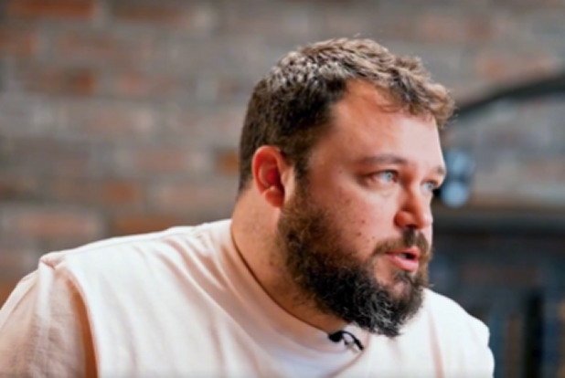 right-leaning-comic-ben-bankas-talks-jokes,-free-speech-and-more-in-fascinating-and-funny-interview-(video)