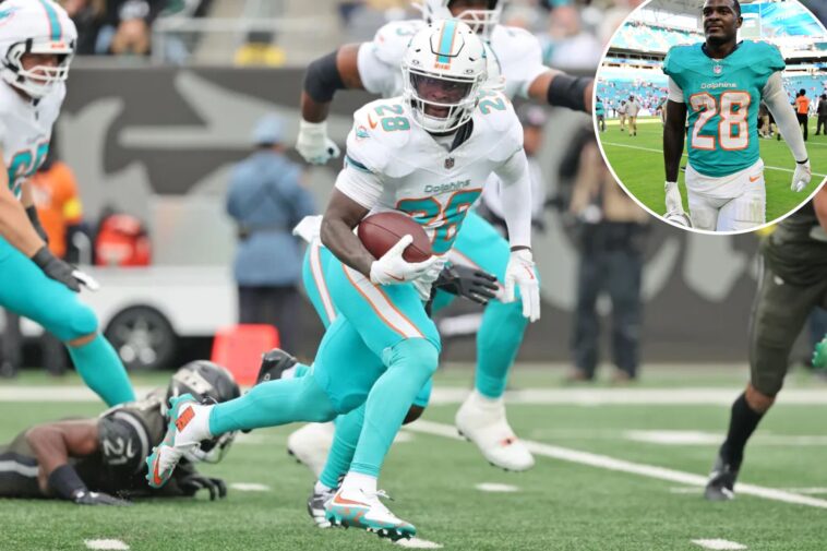 de’von-achane-is-the-one-star-player-dolphins-won’t-trade-in-mass-exodus