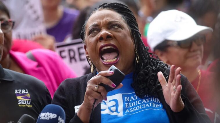 leaked-teachers’-union-k-12-training-presentation-rails-against-trump-administration,-red-states