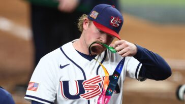 team-usa-stars-rip-silver-medals-off-necks-after-world-baseball-classic-final-loss-to-venezuela