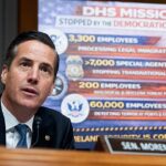 ‘how-do-you-sleep-at-night?’-moreno-slams-‘disgraceful’-shutdown-leaving-260,000-workers-without-pay