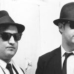 watch:-trans-person-dressed-like-a-‘blues-brother’-suspected-of-murder-after-standoff-at-elderly-millionaire’s-beach-house