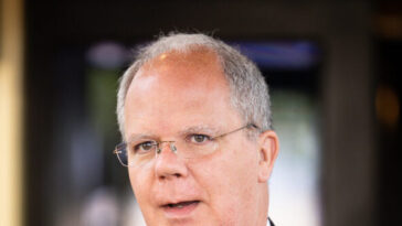 exclusive-—-rep.-brett-guthrie:-greenhouse-gas-protocol-‘back-door’-for-unelected-bureaucrats-to-push-radical-environmental-agenda