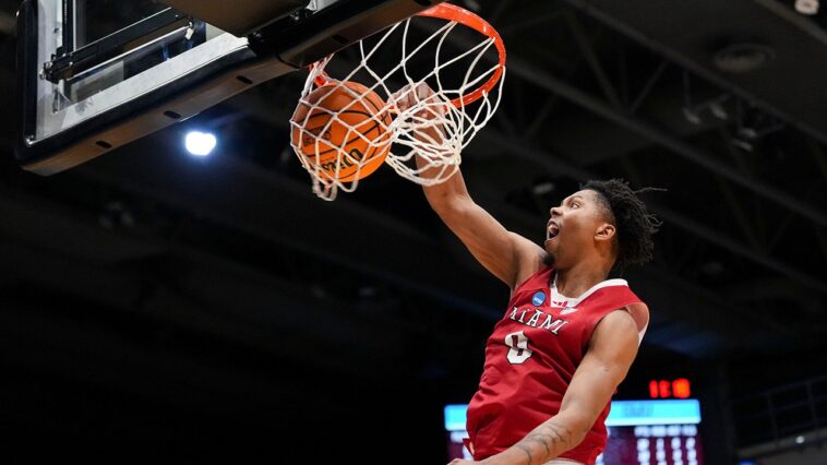 miami-(ohio)-gets-help-from-raucous-crowd-on-way-to-first-march-madness-win-in-27-years