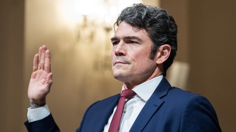 former-counterterrorism-chief-joe-kent-under-fbi-investigation-and-more-top-headlines