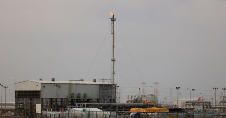 trump-issues-threat-in-bid-to-stop-iran-and-israel-from-trading-strikes-on-key-gas-facilities