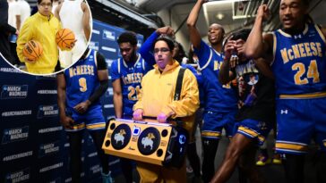 viral-mcneese-manager-amir-‘aura’-khan-returns-for-march-madness-2026