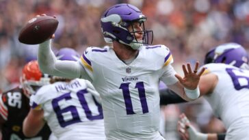 vikings-bring-back-wentz,-adding-to-qb-depth