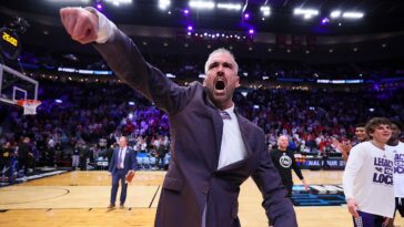 high-point-calls-out-major-conferences-for-avoiding-his-team-after-march-madness-upset:-‘they-gotta-play-us’