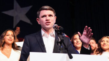 dem-senate-candidate-talarico-says-he’d-oppose-mullin-for-dhs,-calls-illegal-alien-students-‘most-patriotic’