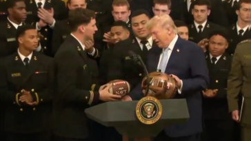 a-proud-moment-for-the-midshipmen:-president-trump-presents-commander-in-chief-trophy-and-champions-‘america’s-game’-with-historic-executive-order