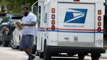 usps-already-lost-$1.3-billion-this-year-—-and-cash-shortages-might-halt-mail-delivery-in-2027