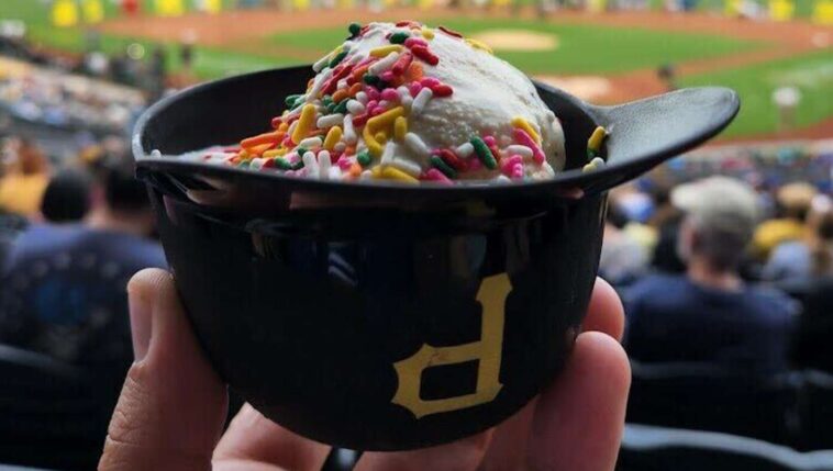 theologians-believe-every-meal-in-heaven-is-ice-cream-in-a-miniature-baseball-helmet
