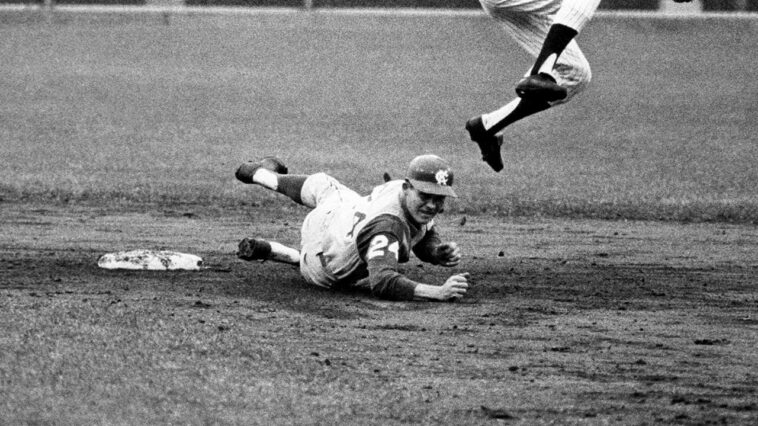 former-mlb-outfielder-larry-stahl,-best-known-for-spoiling-a-perfect-game,-dead-at-84
