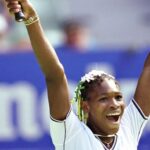 serena-williams,-shaq,-tony-hawk-among-athletes-joining-viral-’90s-throwback-trend