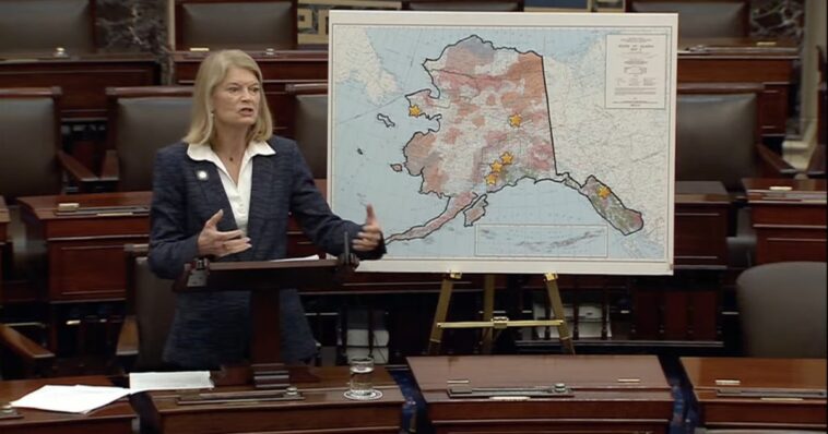 rino-lisa-murkowski-moves-to-weaken-save-america-act-—-files-amendment-letting-pre-1961-births-bypass-citizenship-proof-requirements