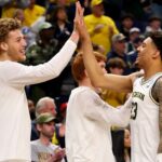 michigan-handles-saint-louis-to-make-sweet-16