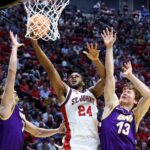 zuby-ejiofor-gives-st.-john’s-guard-pep-talk-after-uneven-march-madness-performance