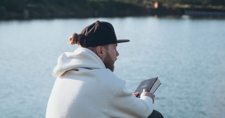 game-changing-new-info-on-scripture-reading-–-there’s-more-hope-for-young-american-men-than-anyone-realizes