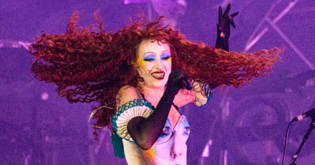 rio-de-janeiro mayor-bans-chappell-roan-amid-accusations-she-made-daughter-of-brazilian-soccer-star-jorginho-cry