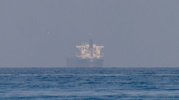 iran-chokes-strait-of-hormuz-with-reported-$2m-tanker-toll,-regime-threatens-global-oil-supply
