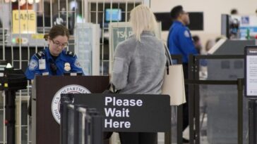 travel-nightmare:-over-400-tsa-officers-quit,-$2.5-billion-lost-—-airports-in-chaos-as-americans-pay-the-price-for-democrats’-political-games