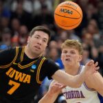 iowa-hits-clutch-3-pointer-in-closing-seconds-to-stun-florida