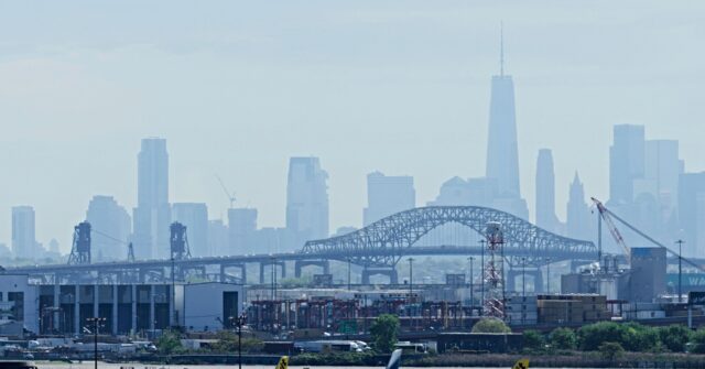 newark-airport-flights-stopped-as-smoke-forces-control-tower-evacuation