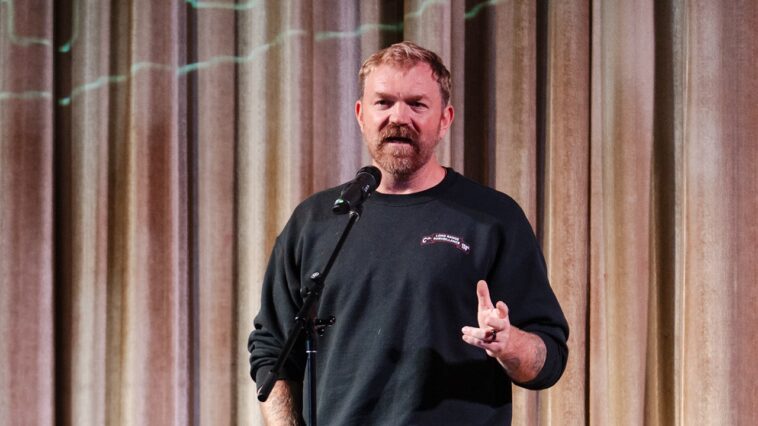 maine-senate-candidate-cites-combat-trauma-when-confronted-on-‘terrible’-posts-about-sexual-assault