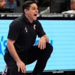 former-cincinnati-coach-miller-lands-at-charlotte