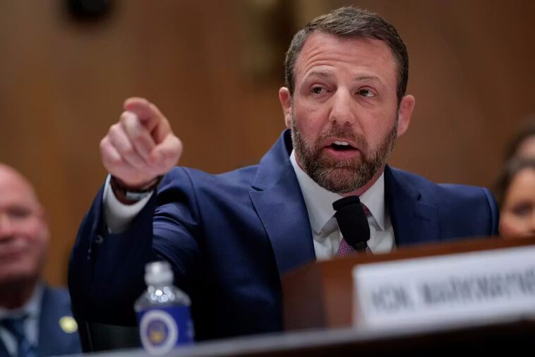 democrat-makes-‘surprise’-break-from-party-on-major-homeland-security-vote