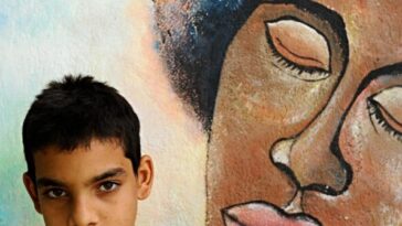 report:-video-claims-to-show-vip-leftists-making-starving-cuban-children-dance-for-cookies