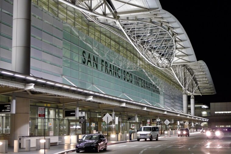 ice-detains-illegal-alien-in-san-francisco-airport-as-leftist-mob-melts-down-(video)