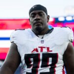 giants-sign-defensive-tackle-sam-roberts-to-chip-away-at-glaring-need